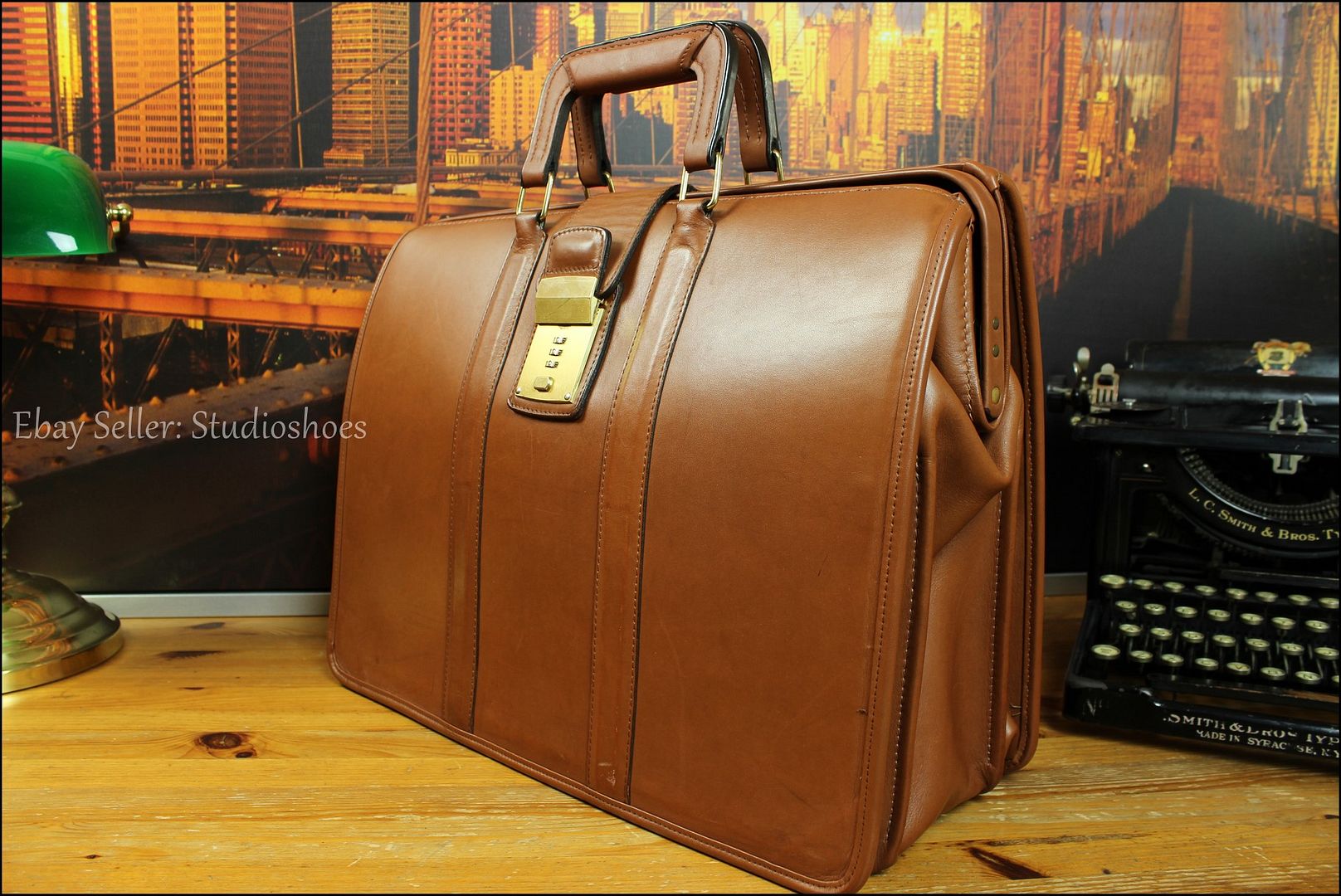 COACH American Tan Leather Doctor Lawyer Attorney Gladstone Briefcase