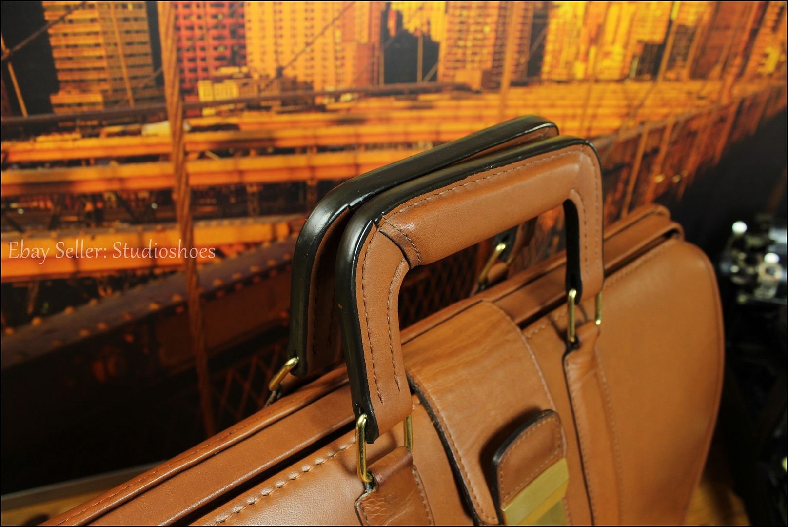 COACH American Tan Leather Doctor Lawyer Attorney Gladstone Briefcase