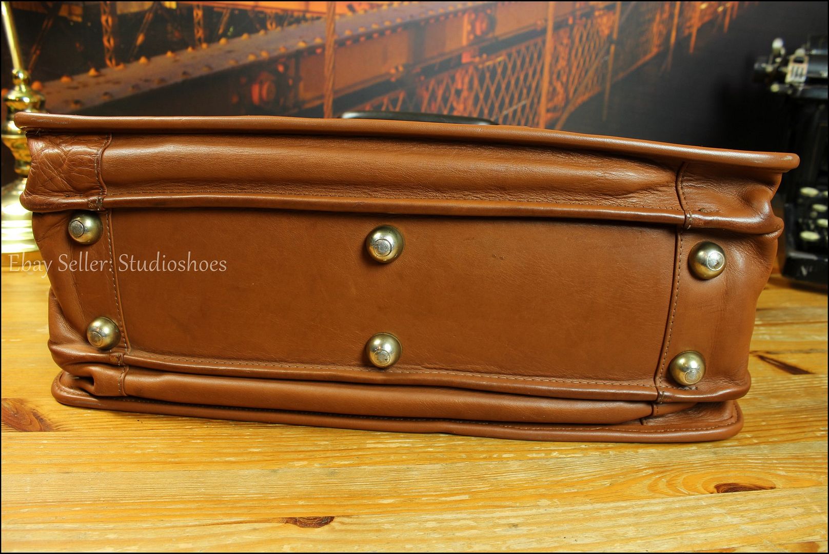 COACH American Tan Leather Doctor Lawyer Attorney Gladstone Briefcase