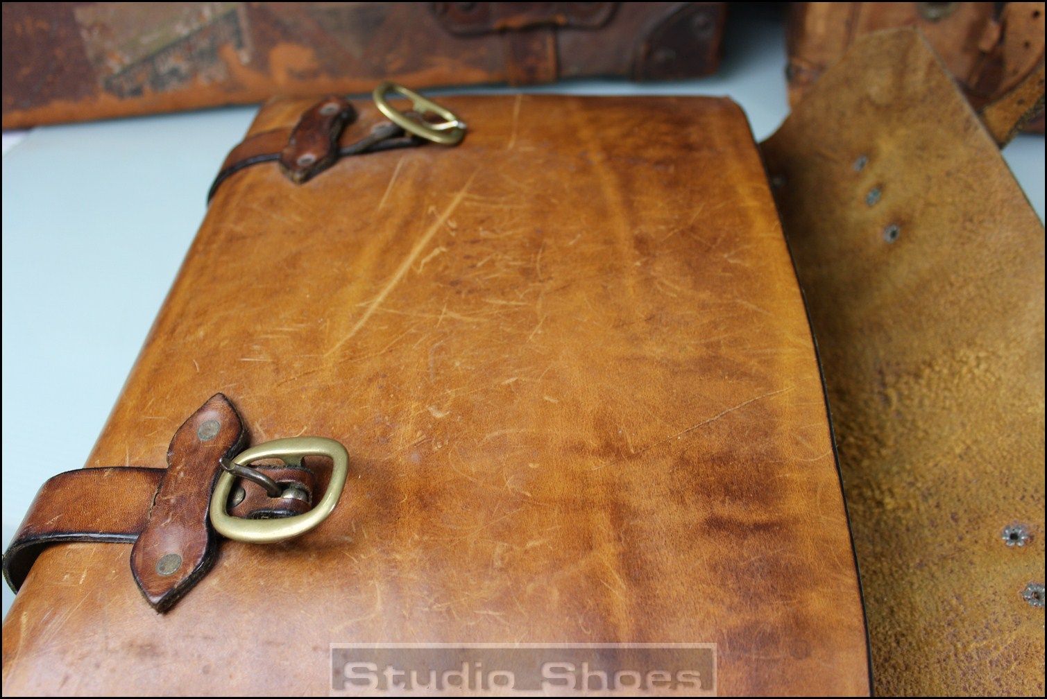 VTG Western Bespoke Saddle Rifle Leather Briefcase Messenger Bag Mens