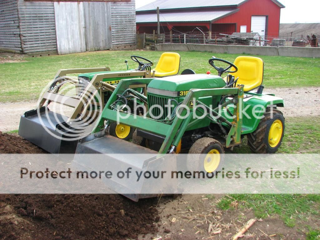 Johnson loader bucket size [Archive] - Weekend Freedom Machines Forum |  Vintage John Deere Tractors